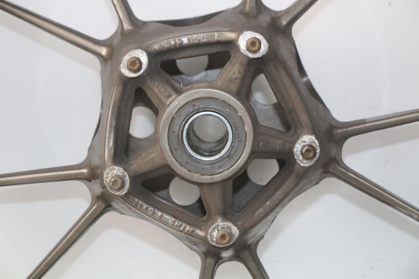 photo de HINTERRADFELGE BMW S RR ABS S1000RR 1000 (2009 - 2011) - Charakteristische Merkmale