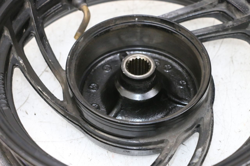 photo de HINTERRADFELGE JM MOTORS SANTANA 50 (2014 - 2023) - Kennzeichnungen und Originalreferenzen