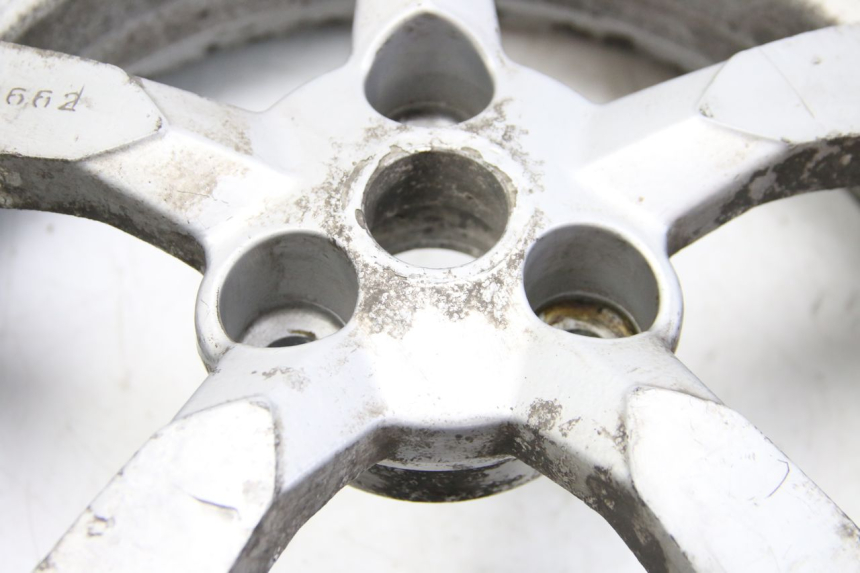 photo de HINTEN FELGE PEUGEOT SATELIS COMPRESSOR K15 125 (2006 - 2009) - Alternative Perspektive