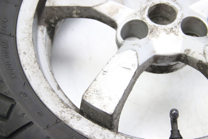 photo de HINTEN FELGE PEUGEOT SATELIS COMPRESSOR K15 125 (2006 - 2009) - Technische Nahaufnahme