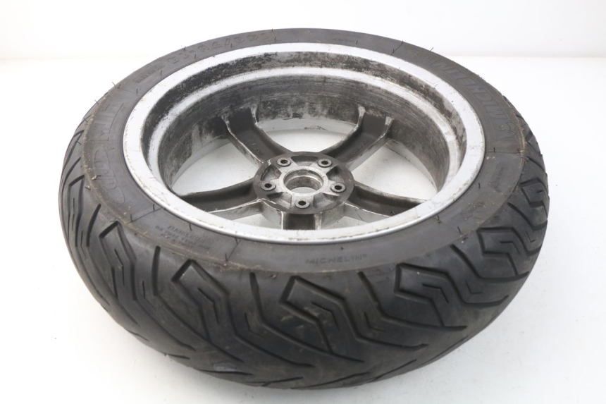 photo de HINTERRADFELGE PEUGEOT SATELIS 500 (2007 - 2013) - Zoom auf Gebrauchszustand