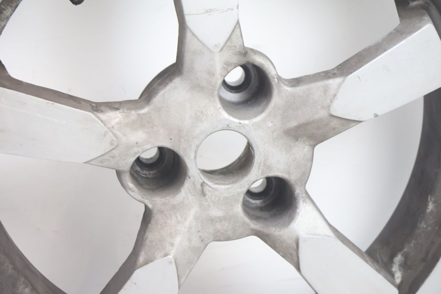 photo de HINTEN FELGE PEUGEOT SATELIS 125 (2006 - 2009) - Alternative Perspektive