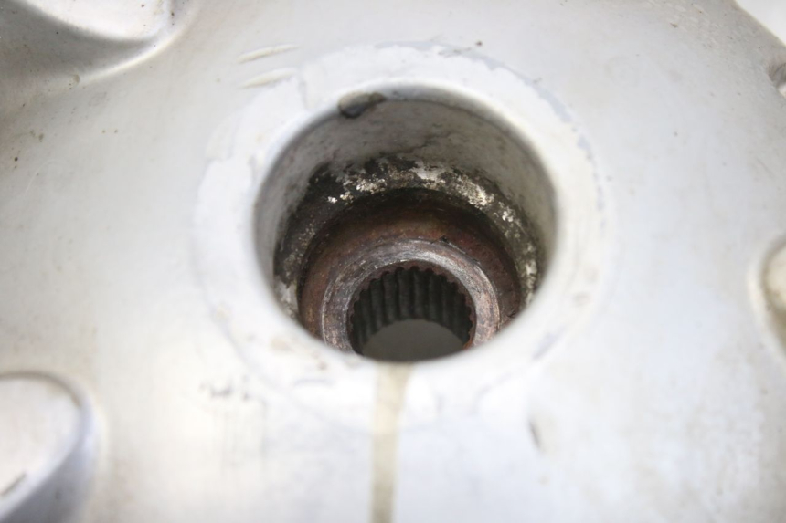 photo de HINTEN FELGE APRILIA SCARABEO 100 (2003 - 2012) - Zoom auf Gebrauchszustand