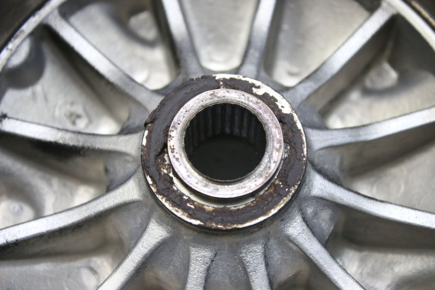 photo de HINTEN FELGE APRILIA SCARABEO 100 (2003 - 2012) - Alternative Perspektive