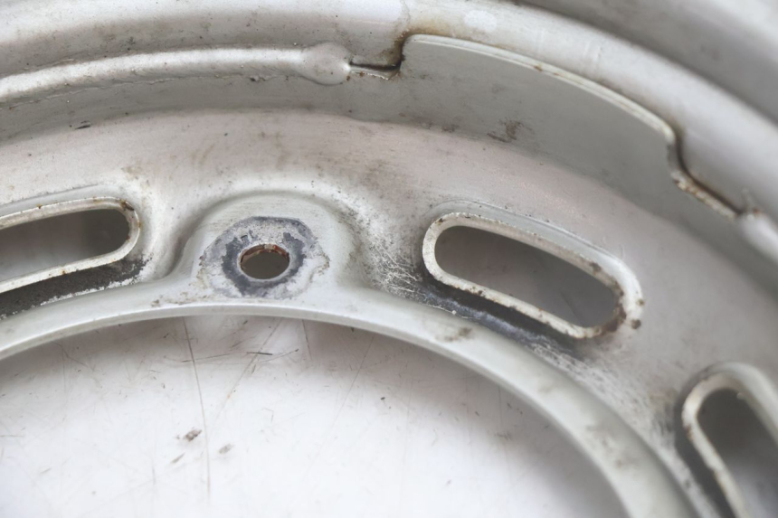 photo de HINTENES FELGE HONDA SCV LEAD 100 (2003 - 2007) - Weitere Ansicht des Artikels