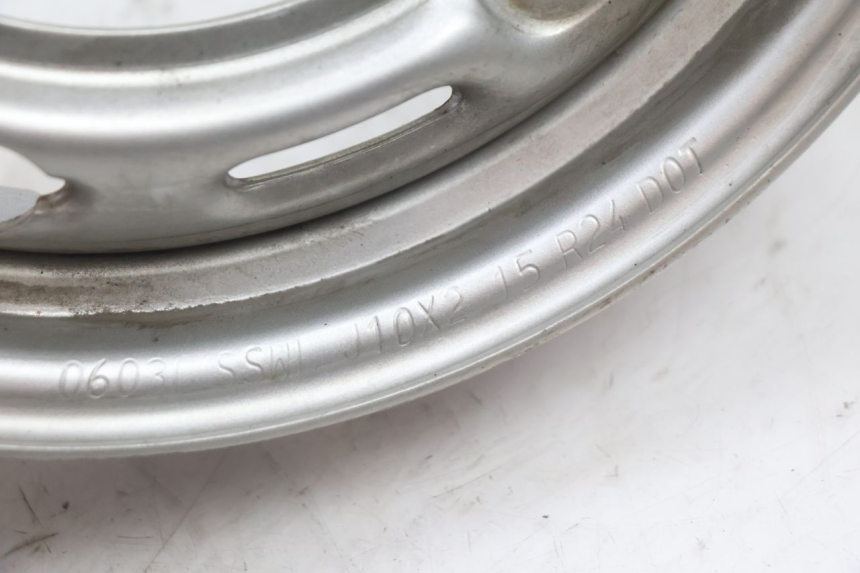 photo de HINTENES FELGE HONDA SCV LEAD 100 (2003 - 2007) - Zoom auf Komponenten