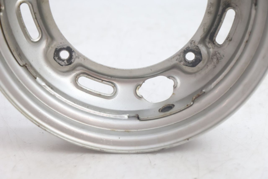 photo de HINTENES FELGE HONDA SCV LEAD 100 (2003 - 2007) - Oberflächenzustand und Material