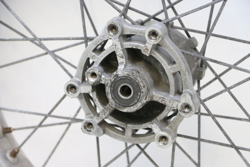 photo de HINTERRADFELGE DERBI SENDA 50 (2003 - 2005) - Zoom auf Gebrauchszustand