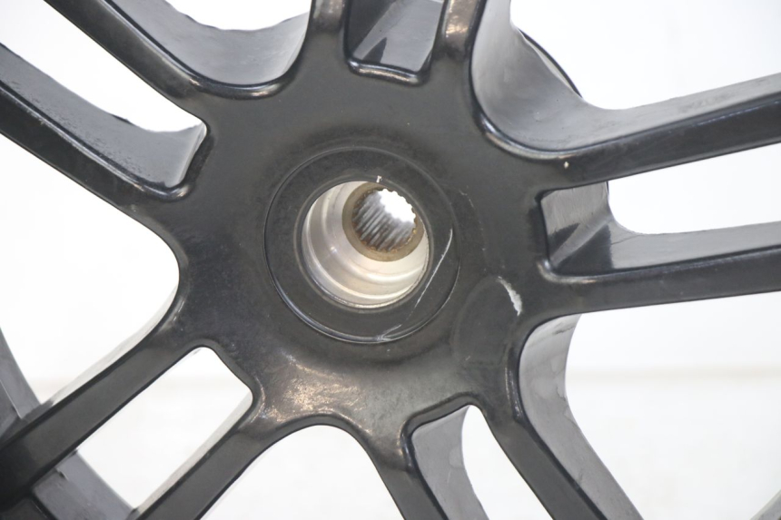 photo de HINTERRAD PEUGEOT SPEEDFIGHT 4 4T 50 (2015 - 2020) - Alternative Perspektive