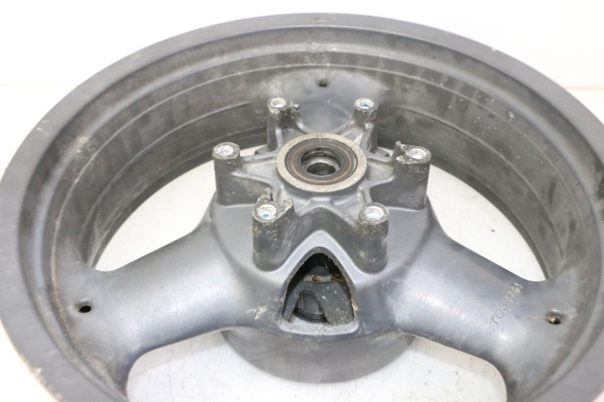 photo de HINTERRADFELGE TRIUMPH SPRINT 900 (1995 - 1998) - Technische Nahaufnahme