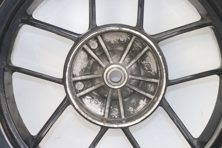 photo de HINTERRAD APRILIA SR 2T 50 (2012 - 2017) - Weitere Ansicht des Artikels