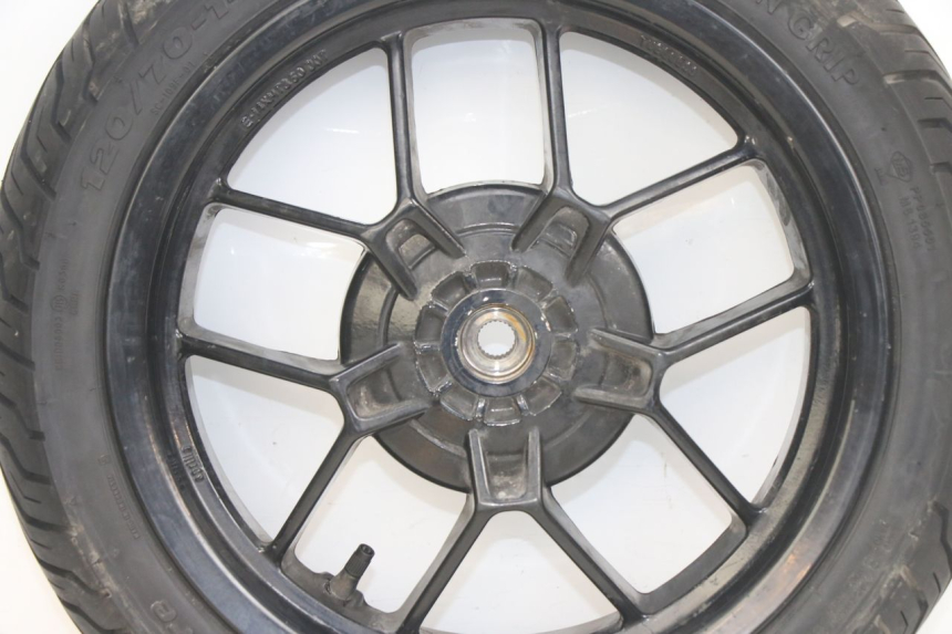 photo de HINTERRAD APRILIA SR 2T 50 (2012 - 2017) - Charakteristische Merkmale