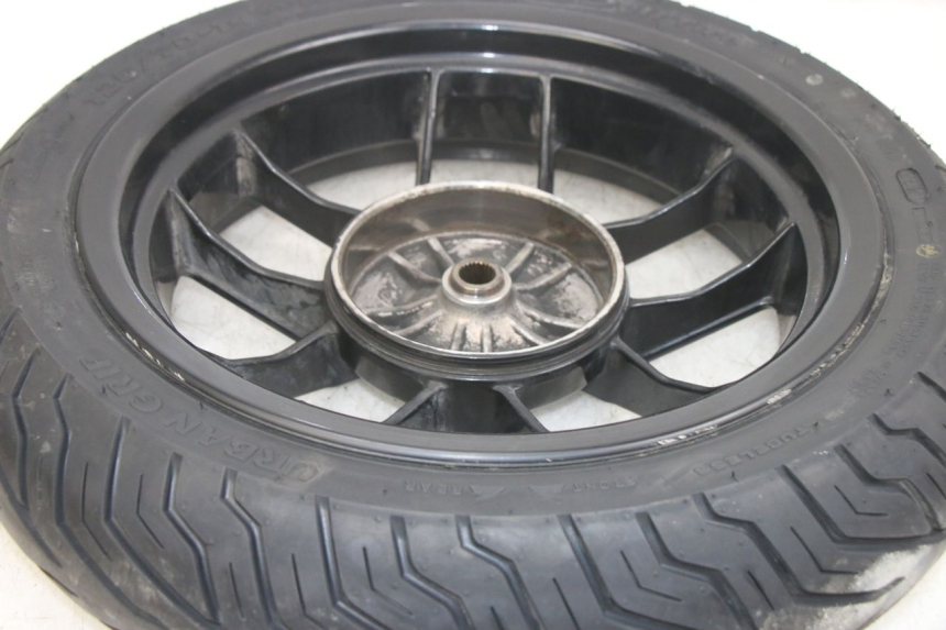 photo de HINTERRAD APRILIA SR 2T 50 (2012 - 2017) - Technische Nahaufnahme