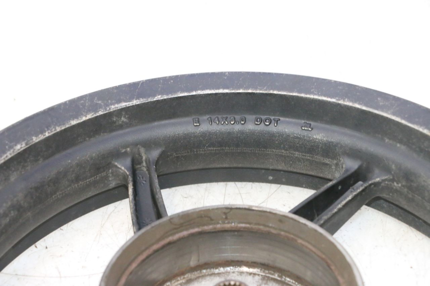 photo de HINTERRADFELGE KYMCO SUPER 8 2T 50 (2007 - 2013) - Charakteristische Merkmale