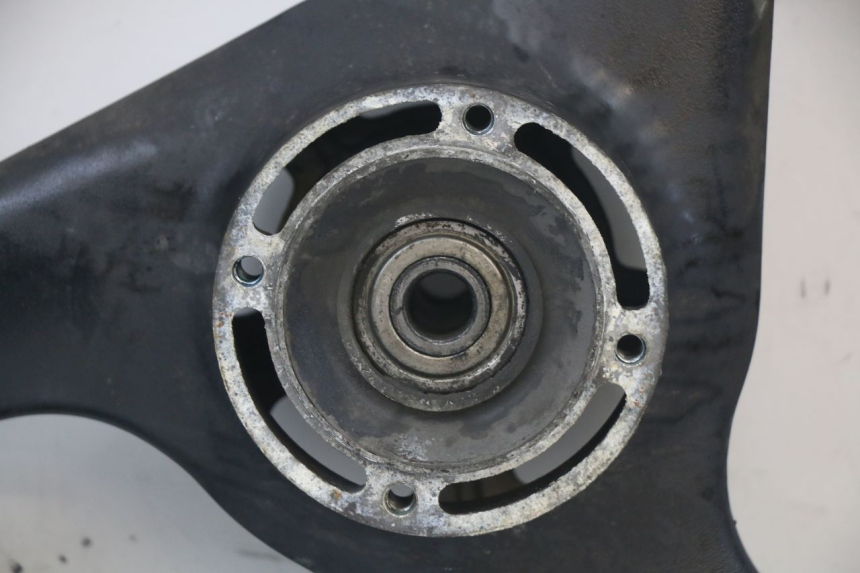 photo de HINTERRADFELGE SUZUKI GS F 500 (2004 - 2007) - Zoom auf Komponenten