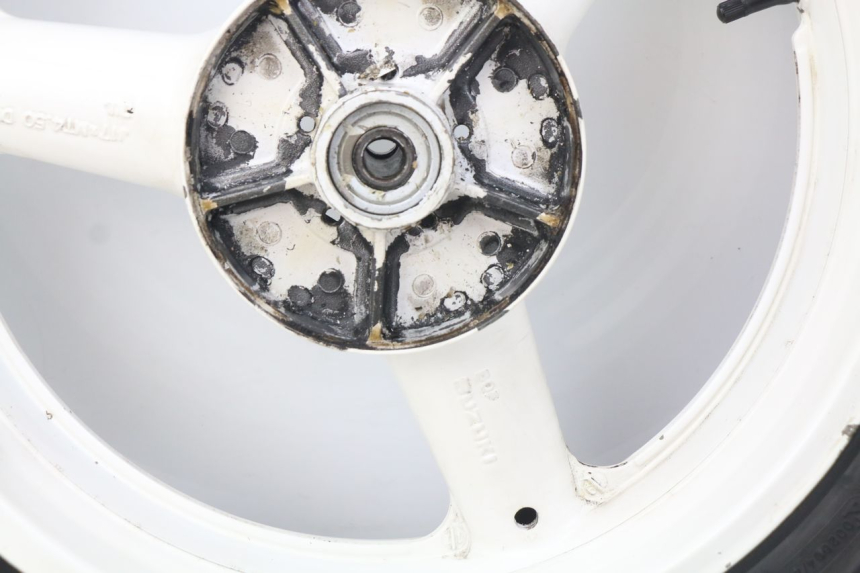 photo de HINTEN FELGE SUZUKI SV S 650 (1999 - 2002) - Fokus auf die Struktur