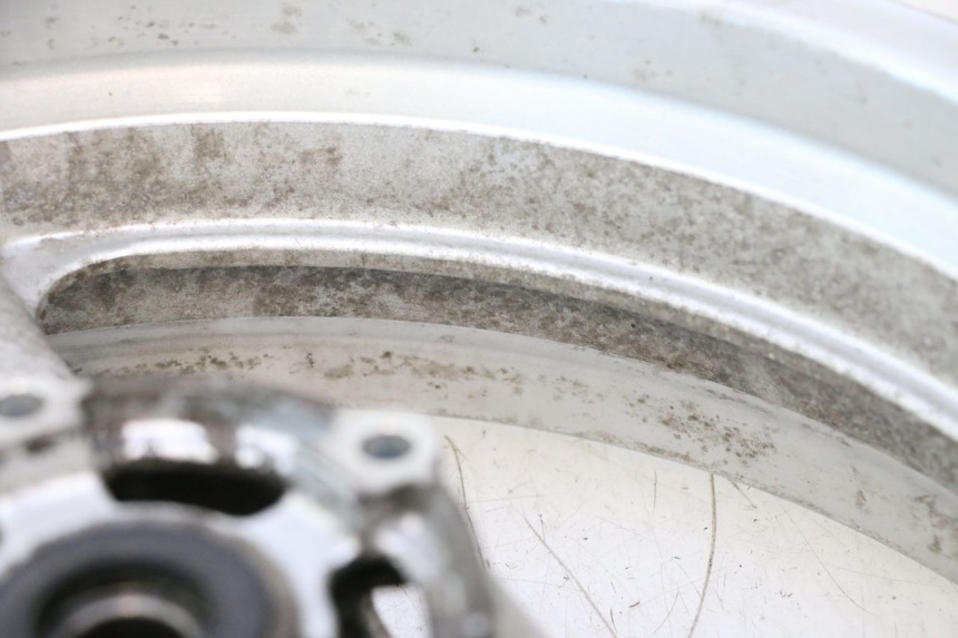 photo de HINTERRADFELGE SUZUKI SV S 650 (2003 - 2009) - Zoom auf Gebrauchszustand