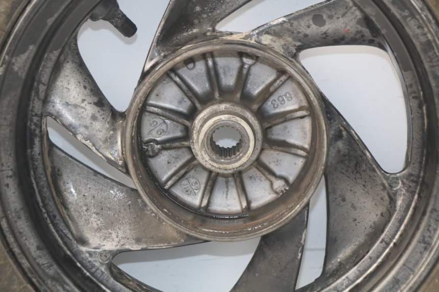 photo de HINTERRADFELGE PEUGEOT SV 50 (1992 - 2004) - Technische Nahaufnahme