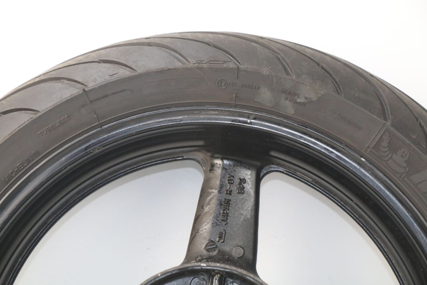 photo de HINTEN FELGE YAMAHA TDM ABS 900 (2002 - 2014) - Details der Befestigungspunkte