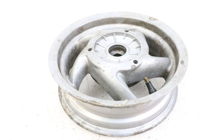 photo de HINTERRADFELGE PIAGGIO TYPHOON 50 (2000 - 2009) - Details der Befestigungspunkte