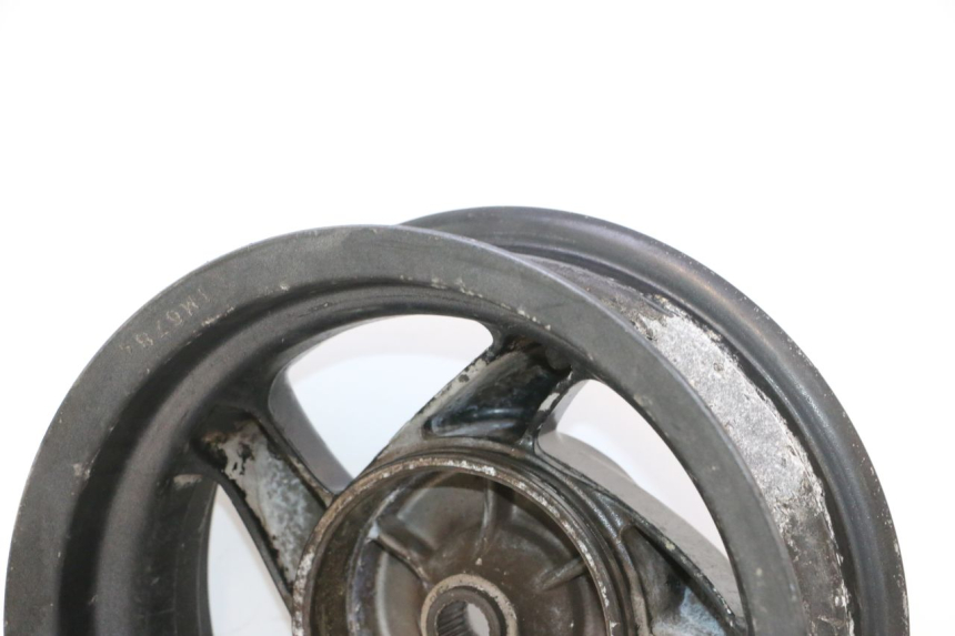 photo de HINTERRADFELGE PIAGGIO TYPHOON 50 (2000 - 2009) - Details der Befestigungspunkte