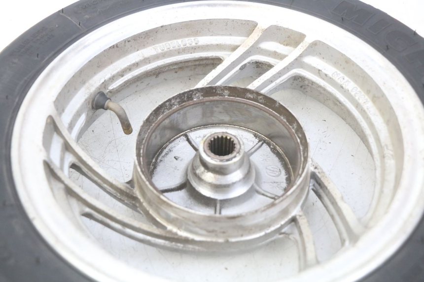 photo de HINTEN FELGE PEUGEOT V-CLIC VCLIC 50 (2007 - 2013) - Charakteristische Merkmale