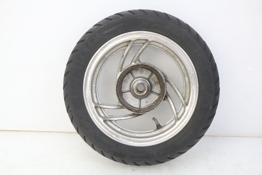 photo de HINTEN FELGE PEUGEOT V-CLIC VCLIC 50 (2007 - 2013) - Zoom auf Gebrauchszustand