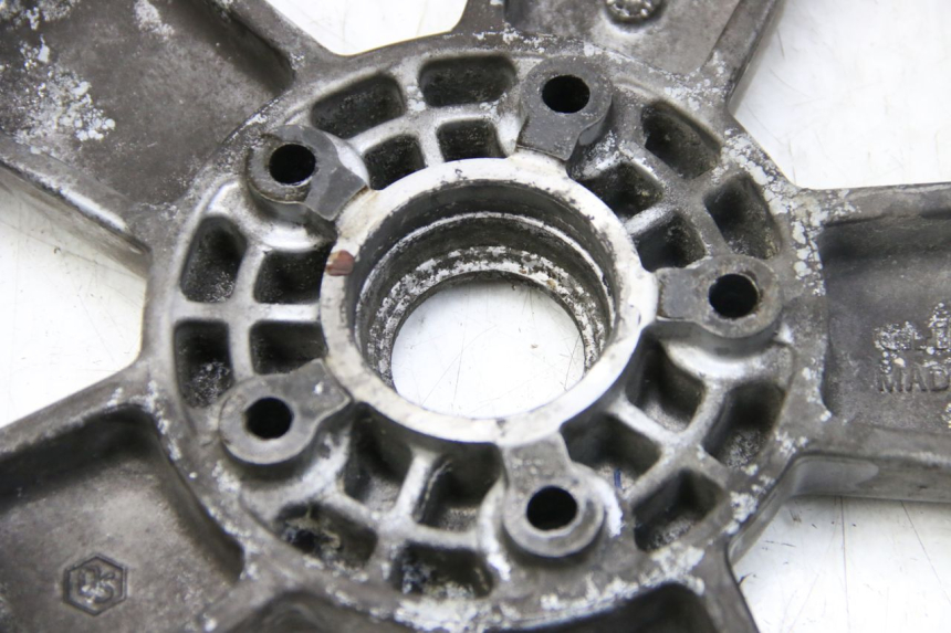 photo de HINTERRAD PIAGGIO VESPA GRANTURISMO 125 (2003 - 2007) - Alternative Perspektive