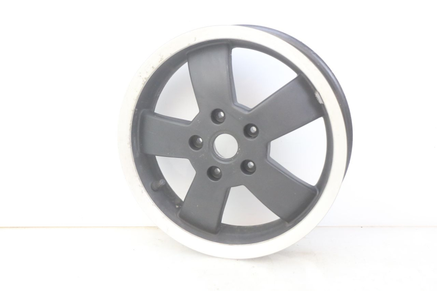 photo de HINTEN FELGE PIAGGIO VESPA GTS SUPER IE 125 (2009 - 2016) - Hauptansicht