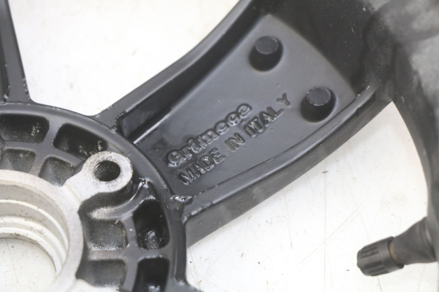 photo de HINTEN FELGE PIAGGIO VESPA GTS SUPER IE 125 (2009 - 2016) - Weitere Ansicht des Artikels