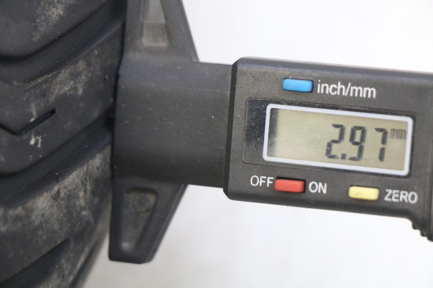 photo de HINTEN FELGE PIAGGIO VESPA LXV 125 (2006 - 2009) - Detailansicht des Bauteils