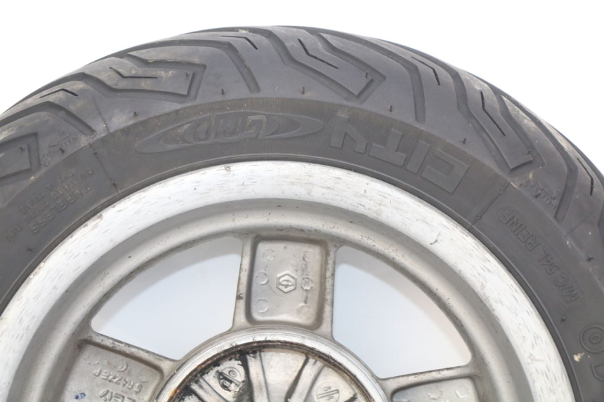 photo de HINTEN FELGE PIAGGIO VESPA LXV 125 (2006 - 2009) - Hochauflösende Nahaufnahme