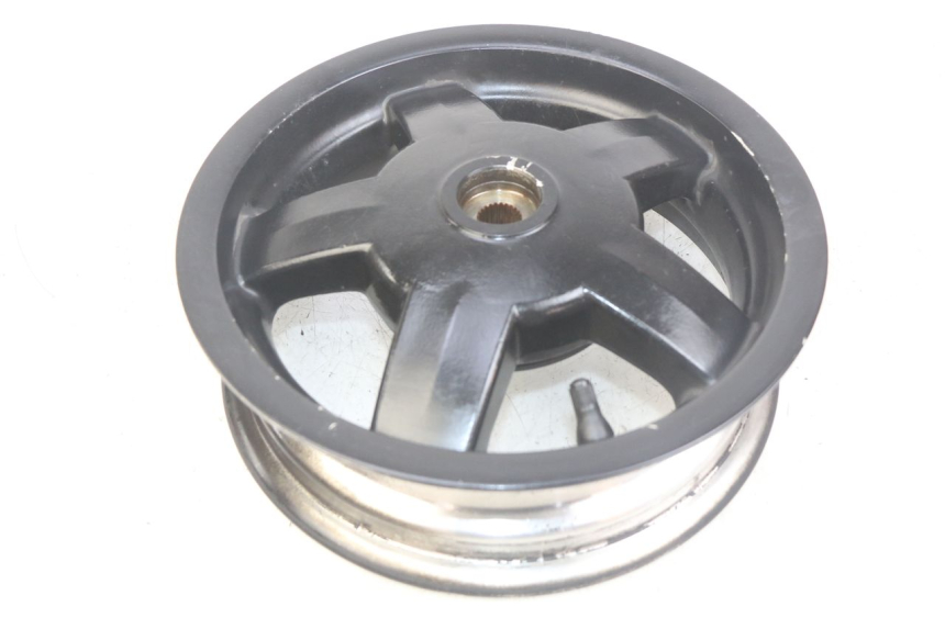 photo de HINTENES FELGE PIAGGIO VESPA S 2T 50 (2007 - 2014) - Weitere Ansicht des Artikels