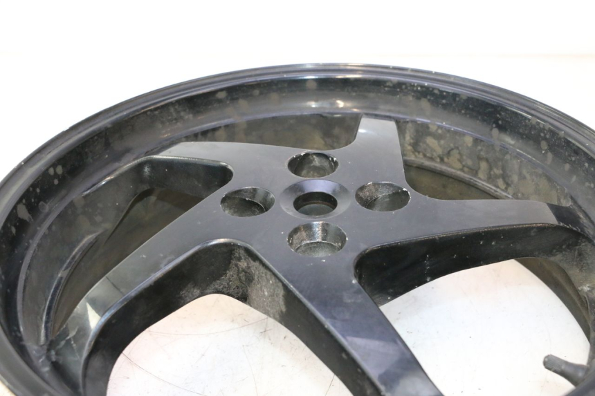 photo de HINTERRADFELGE HONDA VFR FI RC46 800 (1998 - 2001) - Detailansicht des Bauteils