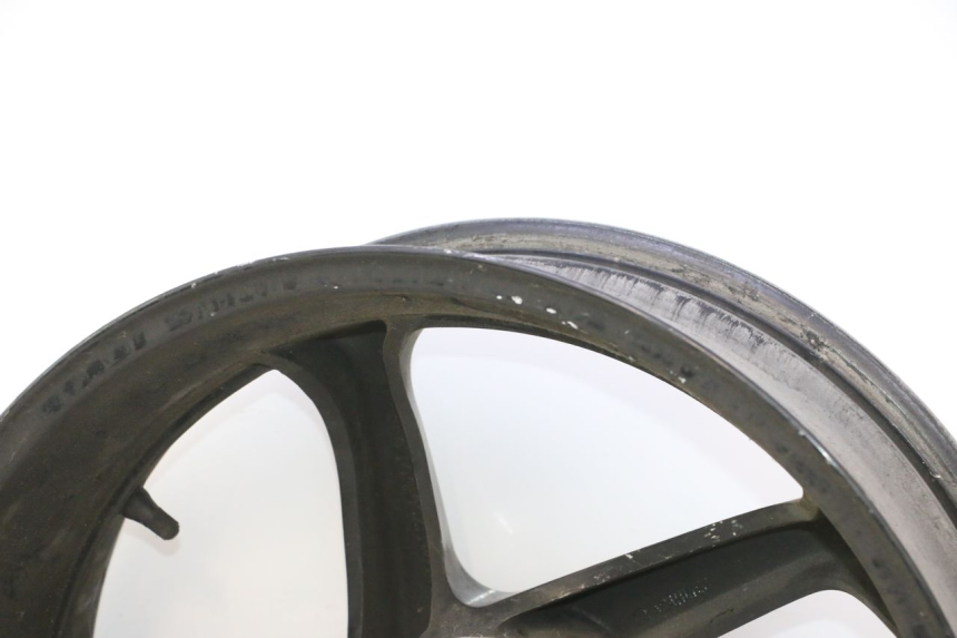 photo de HINTERRADFELGE HONDA VFR FI RC46 800 (1998 - 2001) - Charakteristische Merkmale