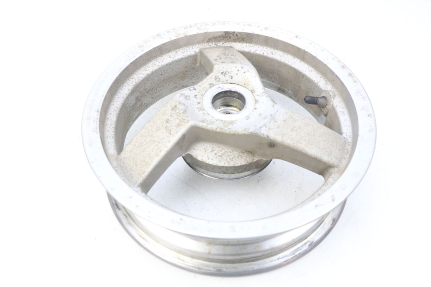 photo de HINTEN FELGE PEUGEOT VIVACITY NEW 4T 50 (2008 - 2017) - Hochauflösende Nahaufnahme