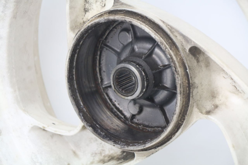 photo de HINTEN FELGE PEUGEOT VIVACITY 50 (1998 - 2003) - Oberflächenzustand und Material