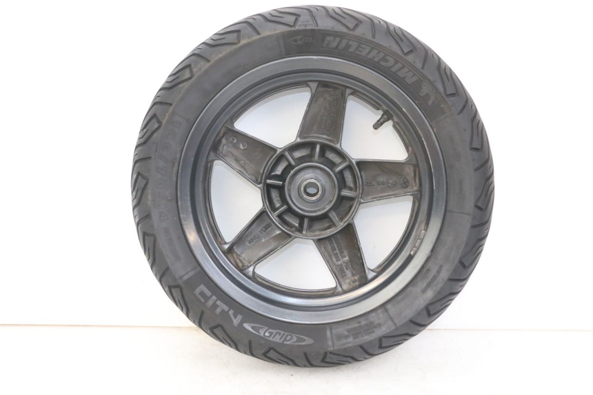 photo de HINTERRADFELGE YAMAHA XMAX X-MAX 125 (2006 - 2009) - Detailansicht des Bauteils