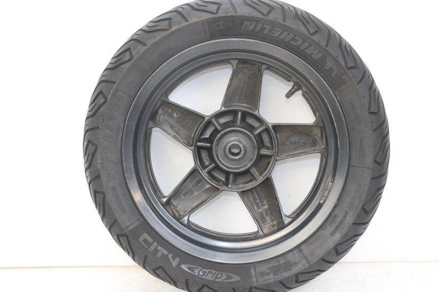 photo de HINTERRADFELGE YAMAHA XMAX X-MAX 125 (2006 - 2009) - Charakteristische Merkmale