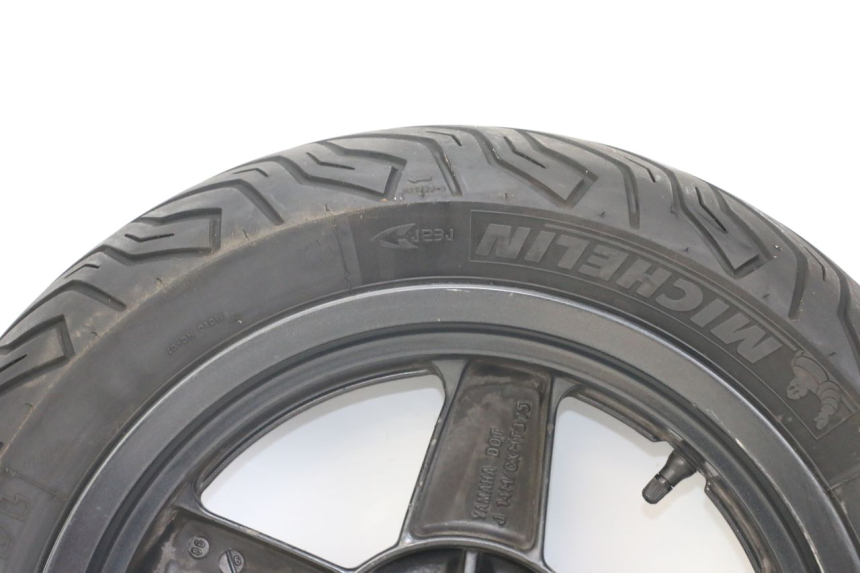 photo de HINTERRADFELGE YAMAHA XMAX X-MAX 125 (2006 - 2009) - Hochauflösende Nahaufnahme