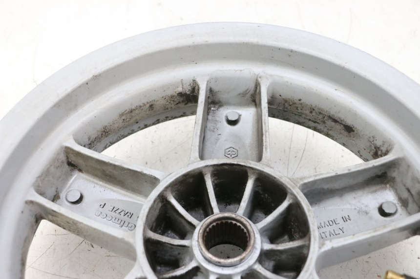 photo de HINTERRAD PIAGGIO X8 125 (2004 - 2007) - Technische Nahaufnahme