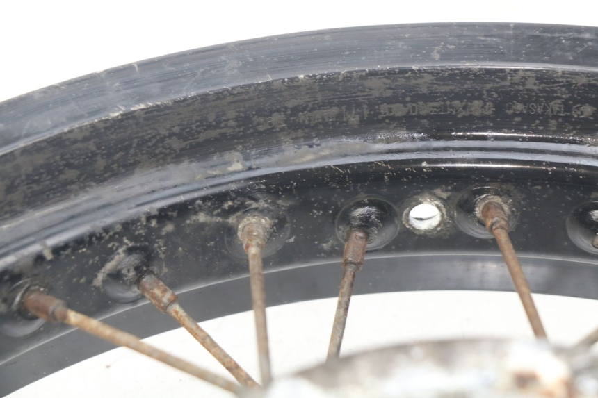 photo de HINTERRAD SUZUKI XF FREEWIND 650 (1997 - 2003) - Details der Befestigungspunkte