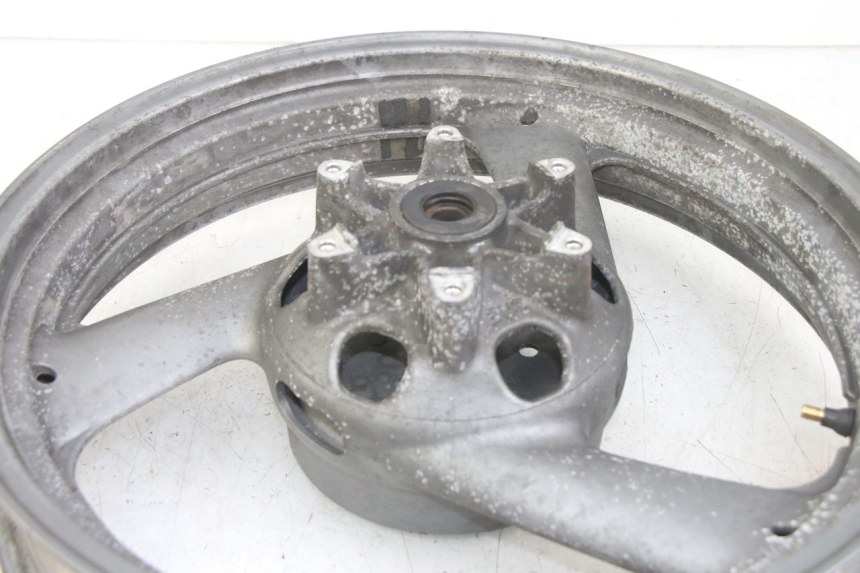 photo de HINTEN FELGE YAMAHA XJN DIVERSION 600 (2000 - 2003) - Technische Nahaufnahme