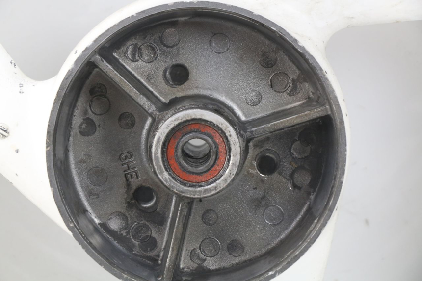 photo de HINTERRADFELGE YAMAHA XJN XJ N DIVERSION 600 (1994 - 1997) - Technische Nahaufnahme