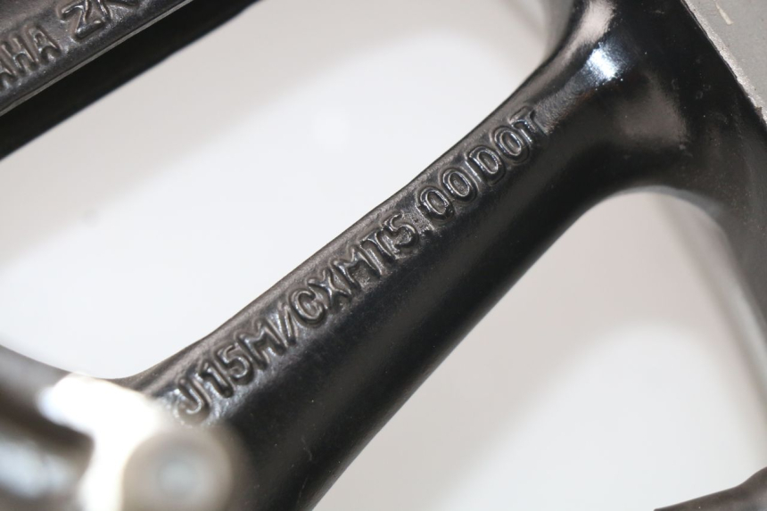 photo de HINTERRADFELGE YAMAHA XP T-MAX TMAX 500 (2008 - 2012) - Oberflächenzustand und Material