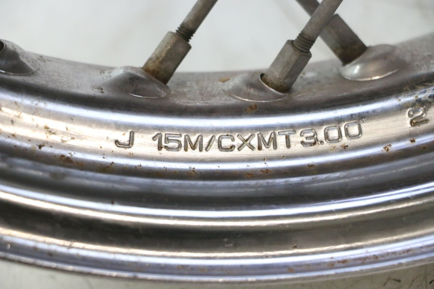 photo de HINTERRADFELGE YAMAHA XV VIRAGO 535 (1988 - 2004) - Zoom auf Gebrauchszustand