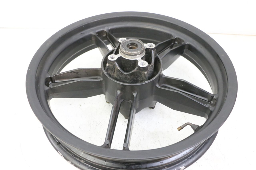 photo de HINTERRADFELGE YAMAHA TZR 50 (2008 - 2016) - Details der Befestigungspunkte