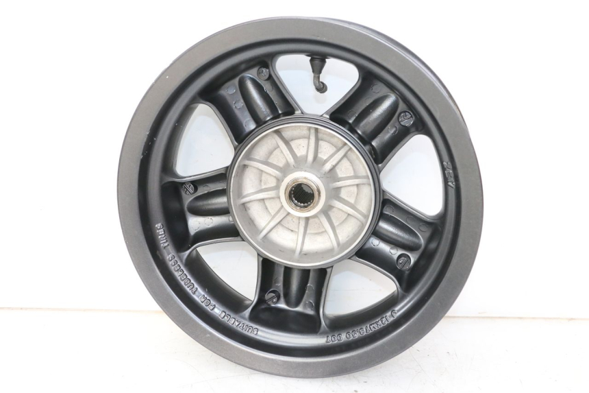 photo de HINTERRADFELGE YAMAHA YP MAJESTY 125 (2007 - 2010) - Technische Nahaufnahme