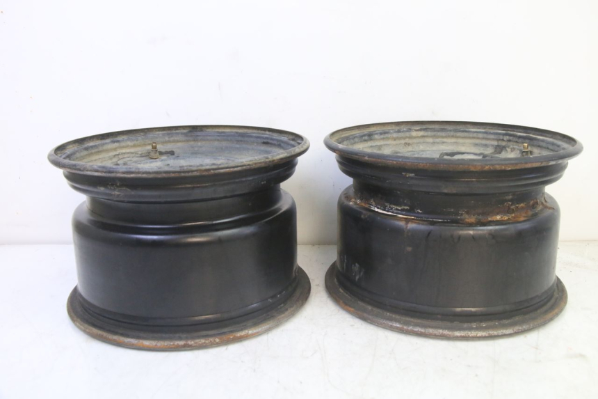 photo de HINTERRADFELGE YAMAHA YFM GRIZZLY 550 (2008 - 2015) - Oberflächenzustand und Material