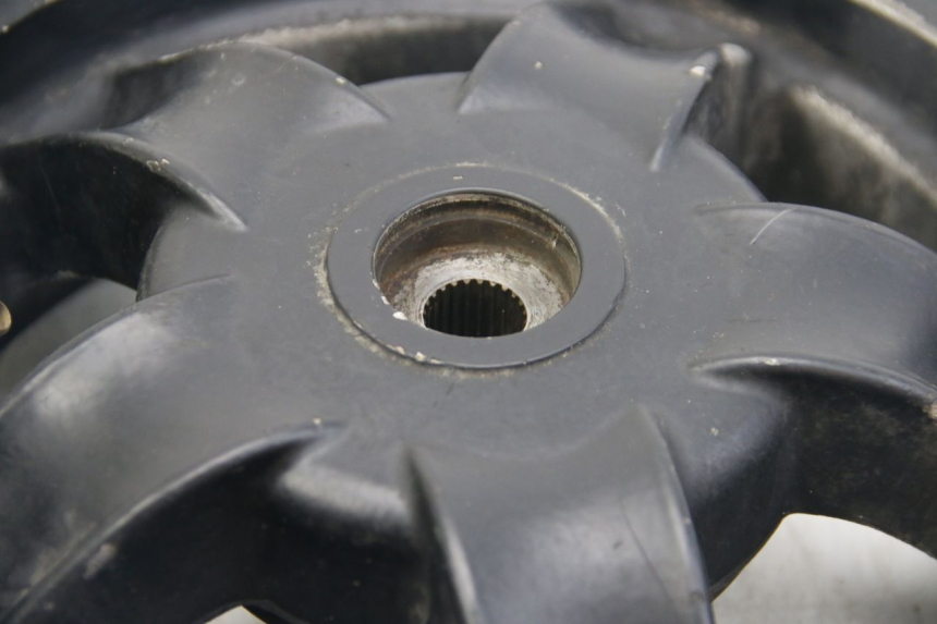 photo de HINTEN FELGE PIAGGIO ZIP 2T 50 (2009 - 2019) - Detaillierte Sichtprüfung